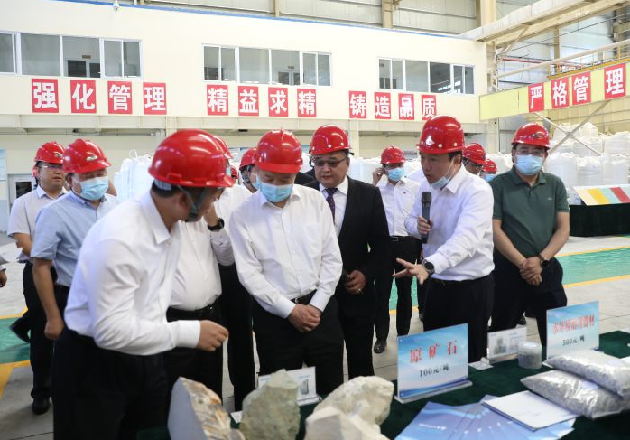 承德市市委書記董曉宇率市重點項目百人觀摩團蒞臨國投盛世觀摩考察-國投盛世