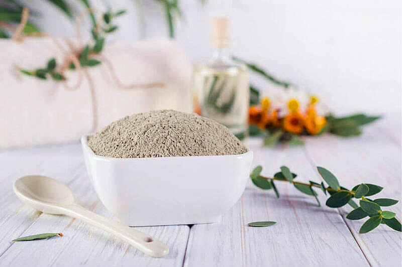 沸石在家禽養(yǎng)雞業(yè)中的應用-國投盛世
