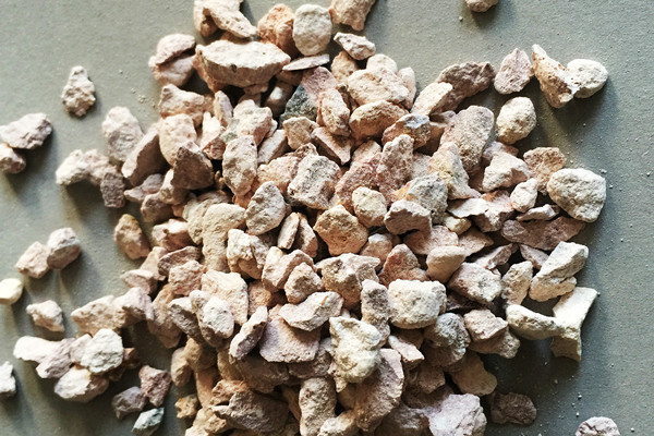 天然沸石是如何形成的？