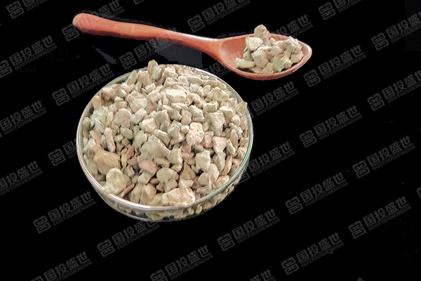 沸石為何能處理水中的有害物質？